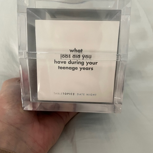 Date night table topics card game - Picture 3 of 3